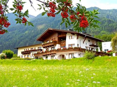 Апартаменты Ferienhaus Alpina Ötztal