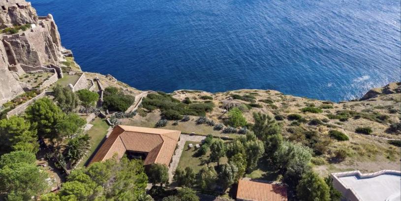 Villa Seaside villa with breathtaking sea view