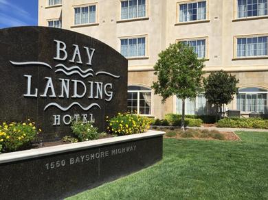 Отель Bay Landing Hotel