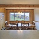 Holiday home Ski-In and Ski-Out End Unit Cabin with Fireplace!