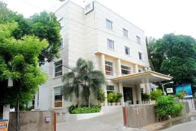 Отель Keys Select by Lemon Tree Hotels, Katti-Ma, Chennai