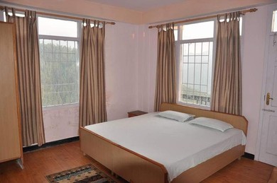 Hotel Bhatla Hills Resort