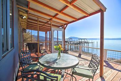 Holiday home Lakefront Sanctuary with Mount Konocti Views