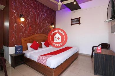 Hotel OYO 74814 Pandian Lodge