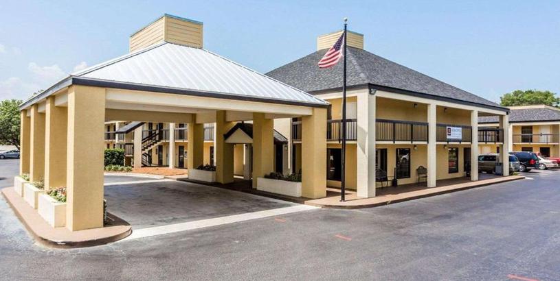 Отель Quality Inn Mt. Pleasant – Charleston