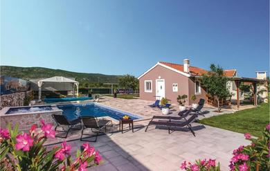 Holiday home Beautiful Home In Radosic With Private Swimming Pool, Outdoor Swimming Pool And Heated Swimming Pool