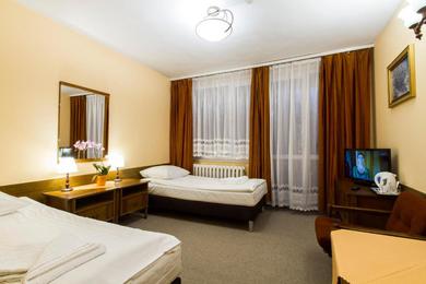 Hotel Hotel PRL RZEMIEŚLNIK