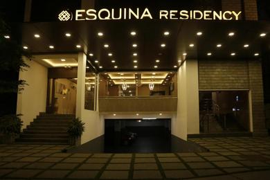 Отель ESQUINA RESIDENCY