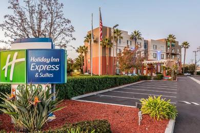 Отель Holiday Inn Express Fremont - Milpitas Central, an IHG Hotel