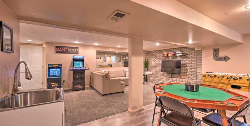 Holiday home Arvada Home with Deck and Game Room Near Olde Town!