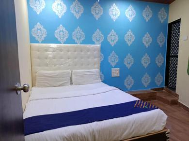 Отель Hotel Om Sai Residency