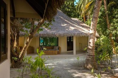 Вилла Kihaa Maldives Beach Villa