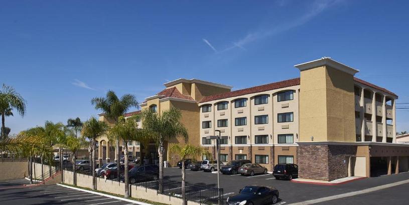 Hotel Holiday Inn Express San Diego South - National City, an IHG Hotel
