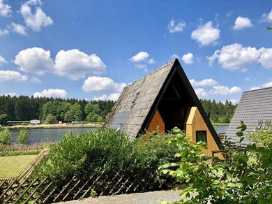 Дом отдыха Wooden chalet with oven, in Oberharz near a lake