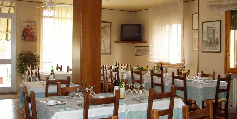 Отель Albergo Ristorante Taverna dalla "Lisina"