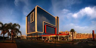 Отель Coastlands Umhlanga Hotel and Convention Centre