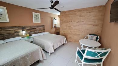 Aparthotel DNA Cancun Hotel y Posada