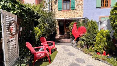 Holiday home GITE LE COQ ROUGE