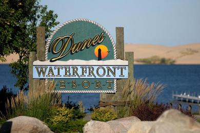 Отель Dunes Waterfront Resort
