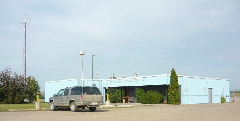 North Battleford Airport (YQW), North Battleford, Canada