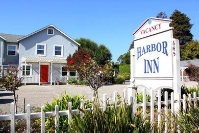Отель Harbor Inn