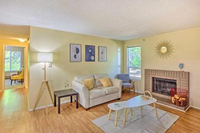 Apartments Updated Federal Way Retreat, Pet Friendly!