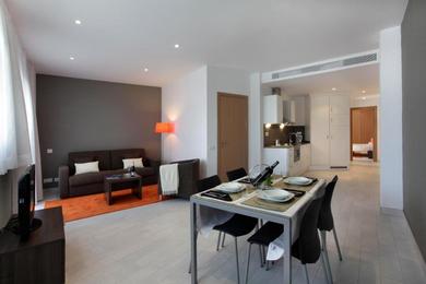Апартаменты Fisa Rentals Les Corts Apartments