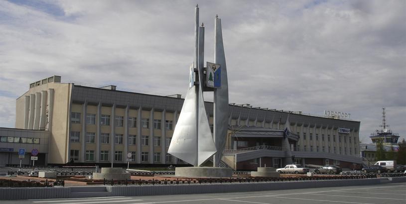 Nizhnevartovsk Airport (NJC), Nizhnevartovsk, Russia