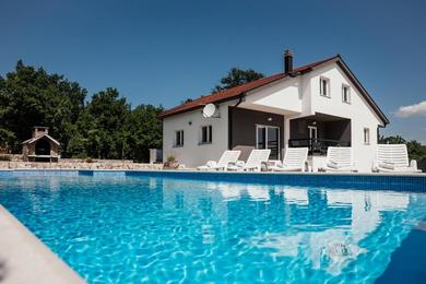Holiday home Holiday House with pool Jelena
