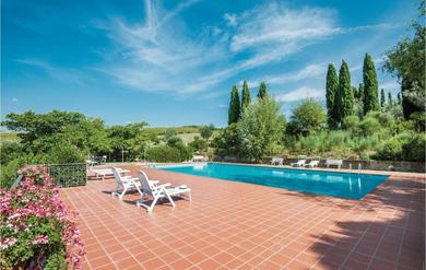 Stunning home in Trequanda SI with 2 Bedrooms, WiFi and Outdoor swimming pool