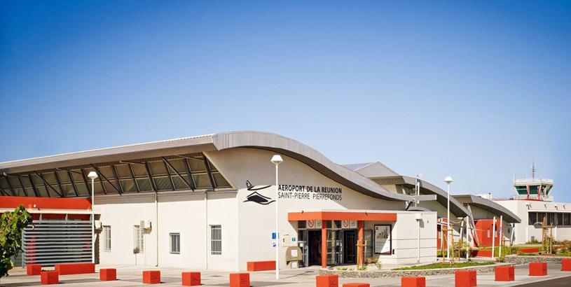 Pierrefonds Airport (ZSE), Saint-Pierre, Reunion