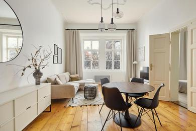 Апартаменты Contemporary Apartment on Old Town Square by Prague Days