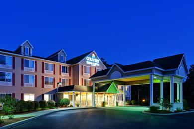 Отель Country Inn & Suites by Radisson Lake George