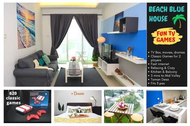 Apartments Chic Beach BLUE House - 5mins to Mid Valley Mega Mall