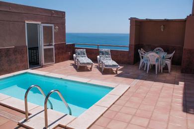 Apartments Ático con Piscina Privada e Impresionantes Vistas al Mar en Fuengirola