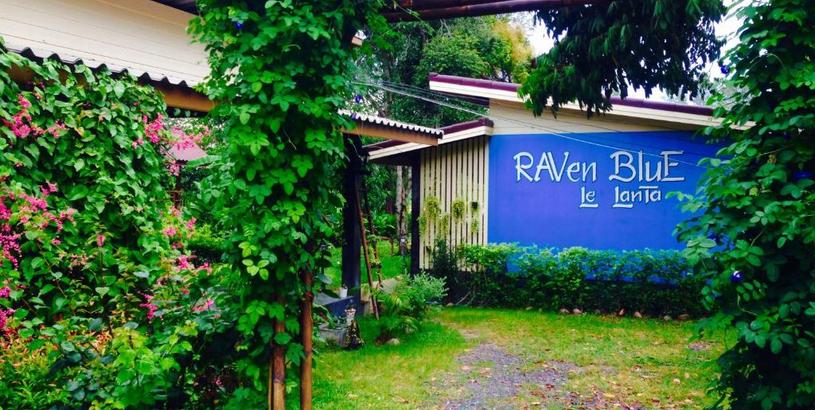 Гостевой дом Raven Blue