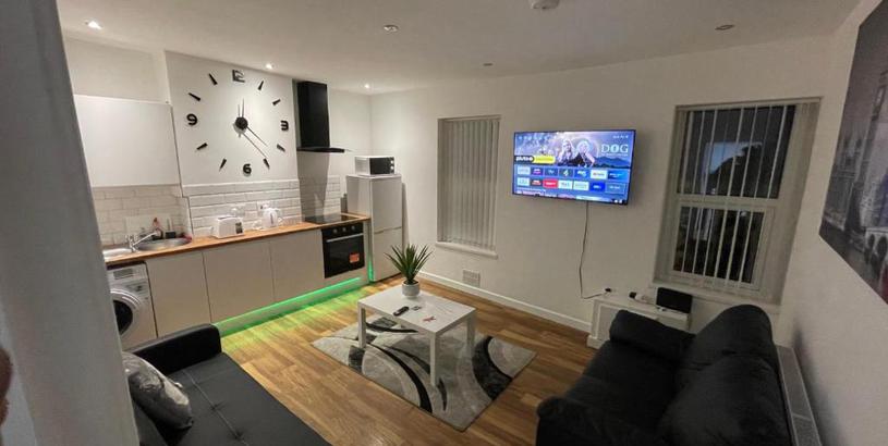 Apartments Central Serviced Apartments - Two Bedroom Apartment