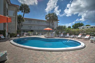 Apartments Apartment with Pool, 1-Block Walk to Deerfield Beach