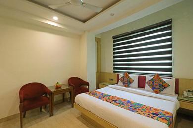 Hotel The Mohit Guest House - New Delhi Railway Station - Paharganj