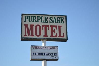 Мотель Purple Sage Motel
