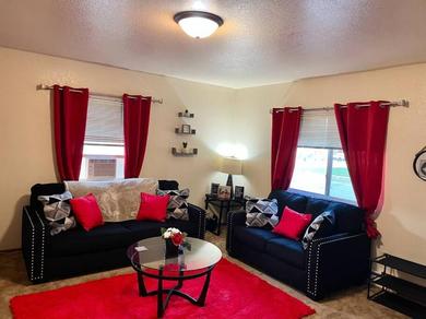 Апартаменты Cozy 1 bed ~ Close to Soaring Eagle and Downtown
