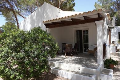 Holiday home 2 bedrooms house at Platja de Migjorn 600 m away from the beach with furnished garden and wifi