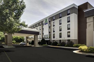 Отель Holiday Inn Express Richmond-Mechanicsville, an IHG Hotel