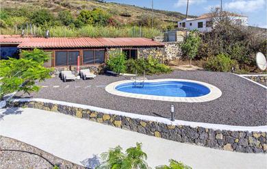 Holiday home Stunning Home In Villa Mazo la Palma With Wifi, 1 Bedrooms And Swimming Pool