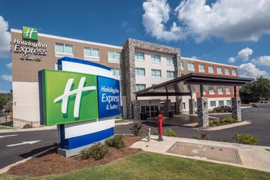 Hotel Holiday Inn Express & Suites - Commerce, an IHG Hotel