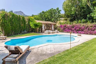 Holiday home Mallorca Beautiful Villa with pool in Puigpunyent