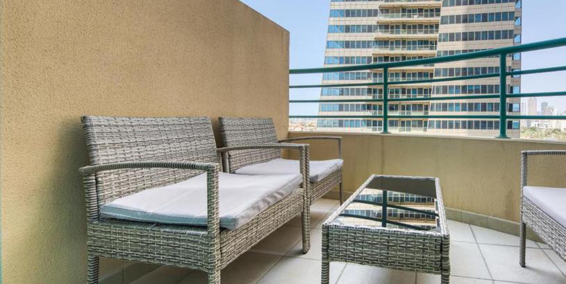 Apartments Tranquil 1BR at Marina Crown Dubai Marina by Deluxe Holiday Homes