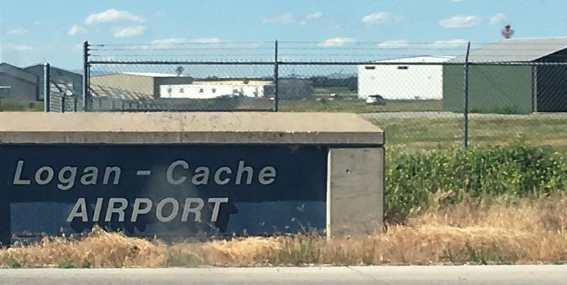 Logan-Cache Airport (LGU), Логан, Соединенные Штаты