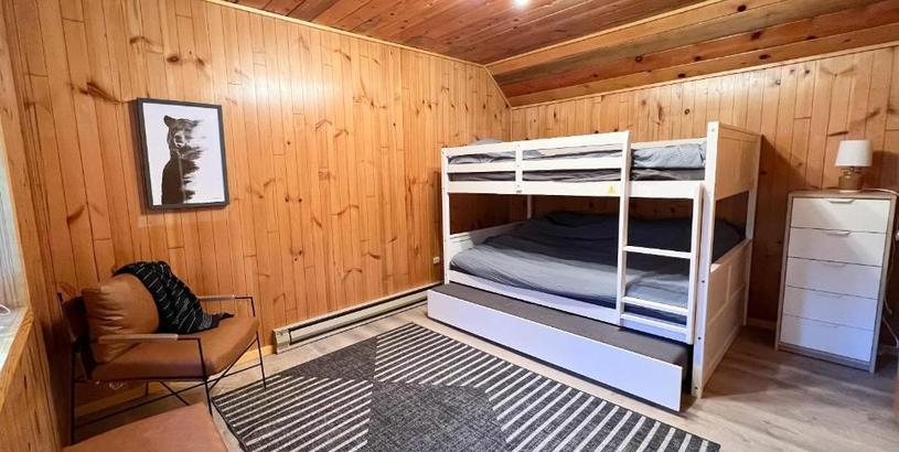 Holiday home Cozy Cabin with Jacuzzi Close to to Ski resort