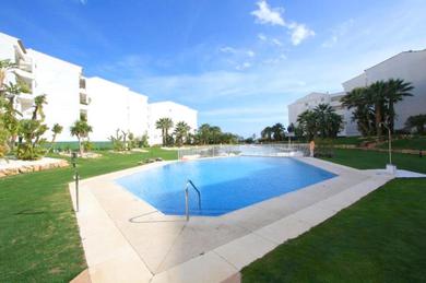 Apartment with 2 bedrooms in Marbella with shared pool furnished terrace and WiFi 40 m from the beach